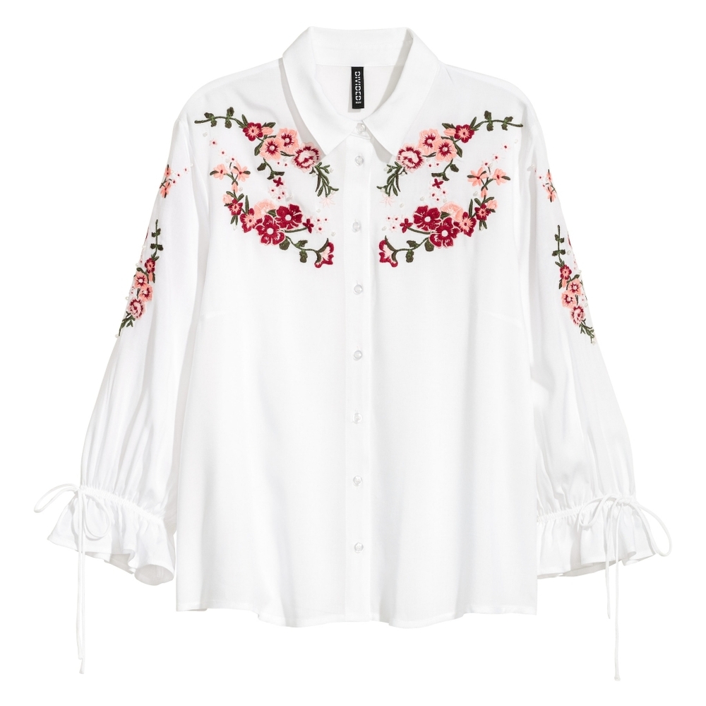 H&M Embroidered Floral Detail Blouse